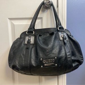Black Guess bag.